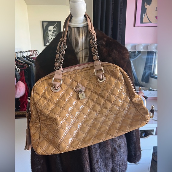 Patent leather quilted Marc Jacob’s Annabella shoulder bag - Picture 4 of 9